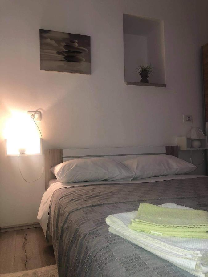 Apartmani Dokic Bale Luaran gambar