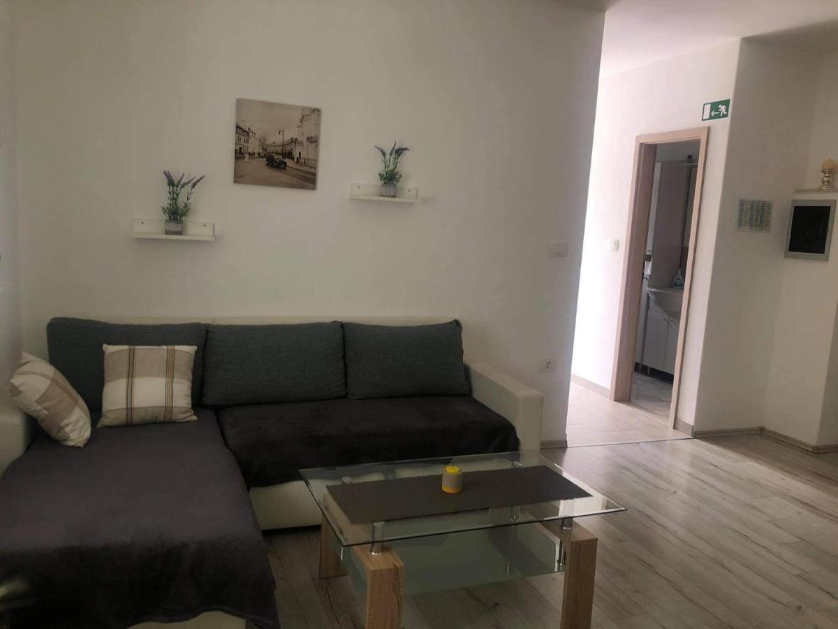 Apartmani Dokic Bale Luaran gambar
